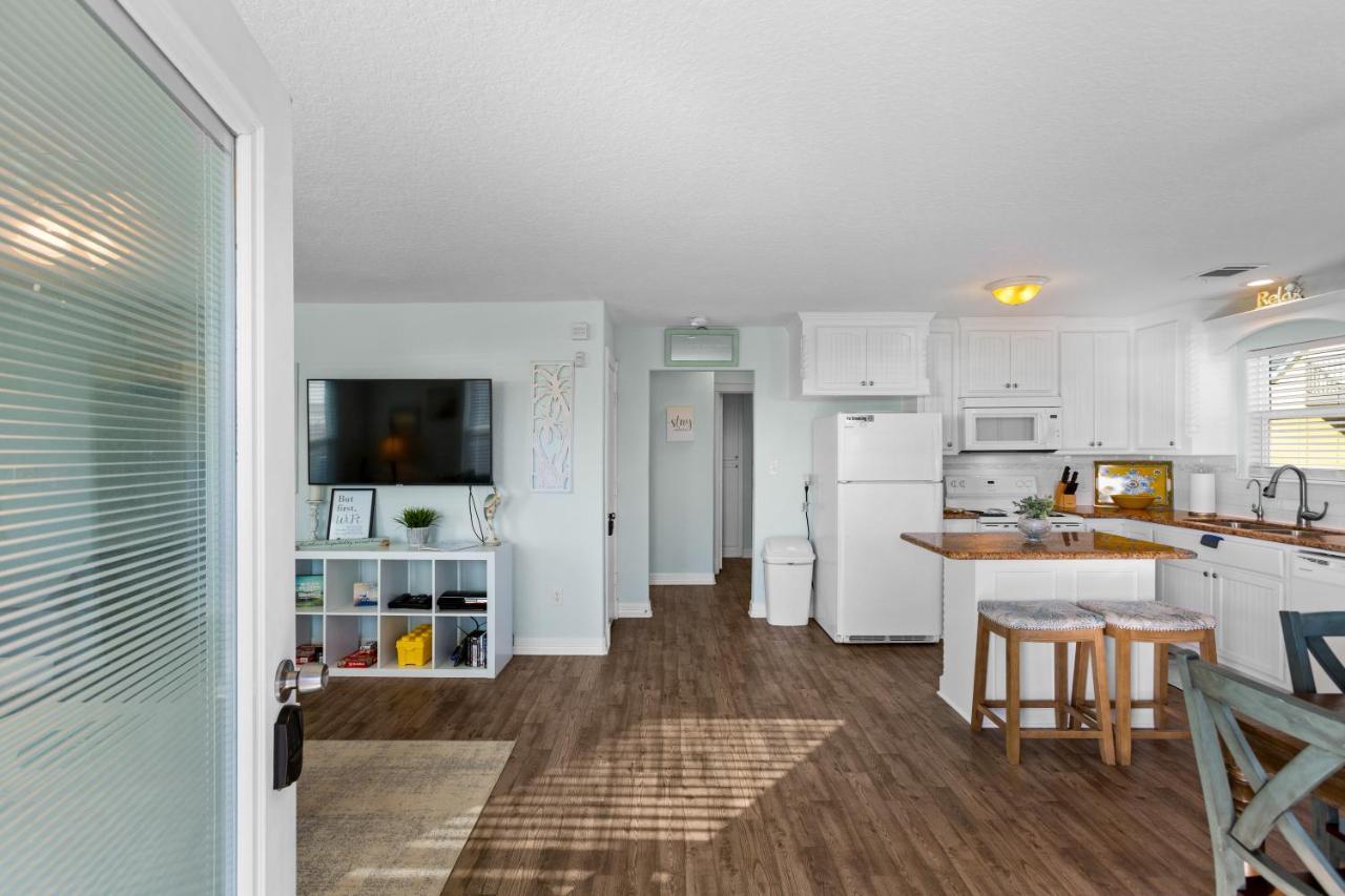 Walk To Beach, Sunset Bay Views, Pet Friendly - Sea Me Relaxin Surfside Beach Exterior photo